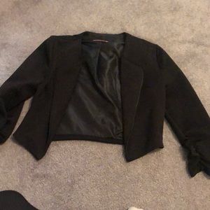 Cleaning out -good condition, lightly worn